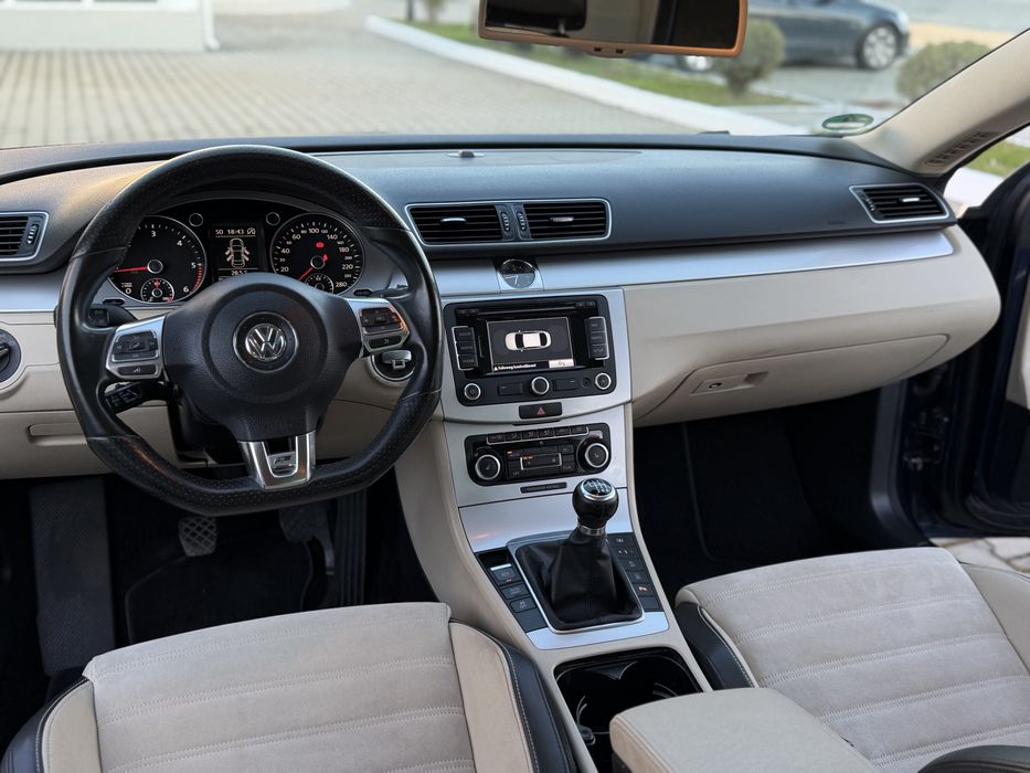 VOLKSWAGEN Passat CC 2011 — imagine 5