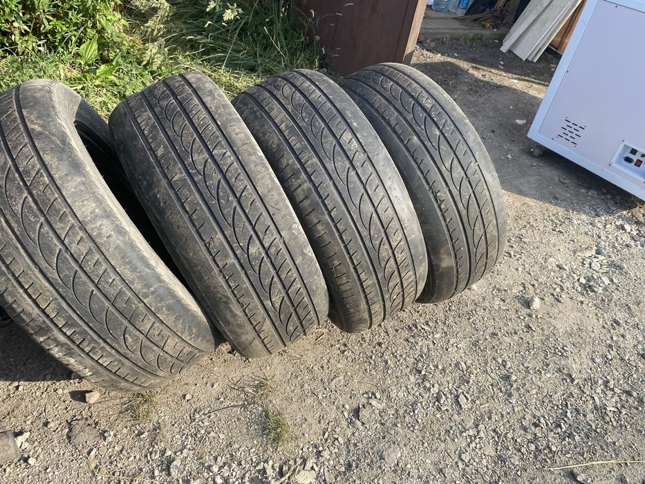 Продам резину 255/55R18