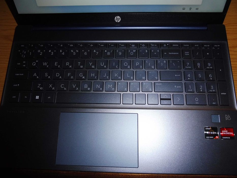 Лаптоп HP Pavilion, 32GB RAM DDR4, 1TB SSD NVME, AMD Ryzen™ 5 5625U (до 4,3 GHz максимална честота, 16 MB L3 кеш, 6 ядра, 12 нишки
