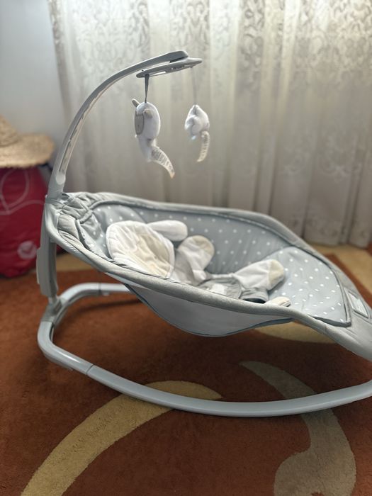 Balansoarul Cuddle Lamb