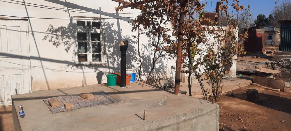 Dom. Sotiladi.  Avval yaxshilab o'qib ko'ring.