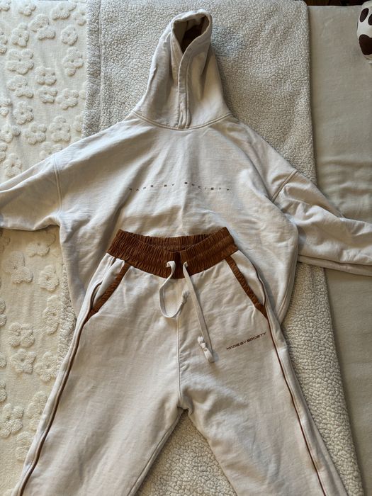 Trening Made by Society