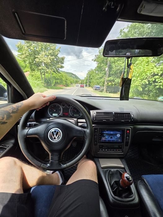 VOLKSWAGEN Passat 2001 — imagine 2
