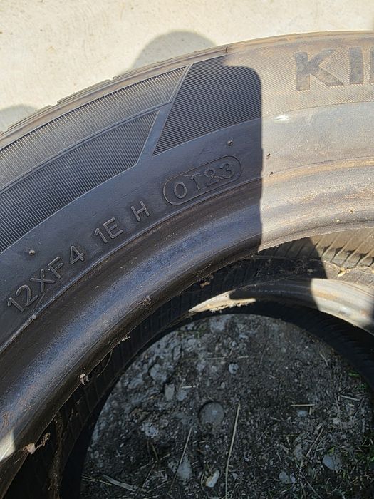 HANKOOK  185/60/R14 82T 4 buc. Vara
185/60R14T 82T K435 KINERGY ECO 2
Sezon: VARA
Indice viteza: T
Eficienta suprafete umede: A
Eficienta consum combu