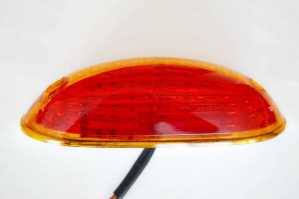 1 бр. ЛЕД LED вертикални габарити рогчета за бус камион ремарке 12-24V