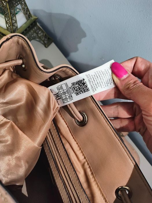 Rucsac/ghiozdan/geanta Guess piele original