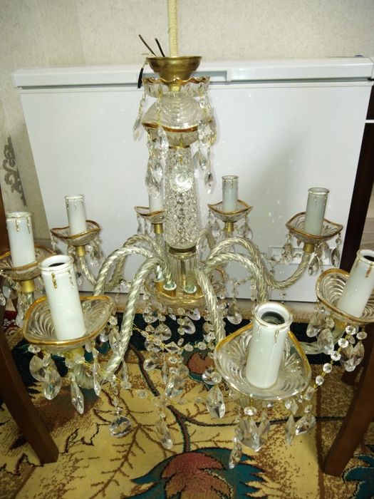 Люстра хорошего качества