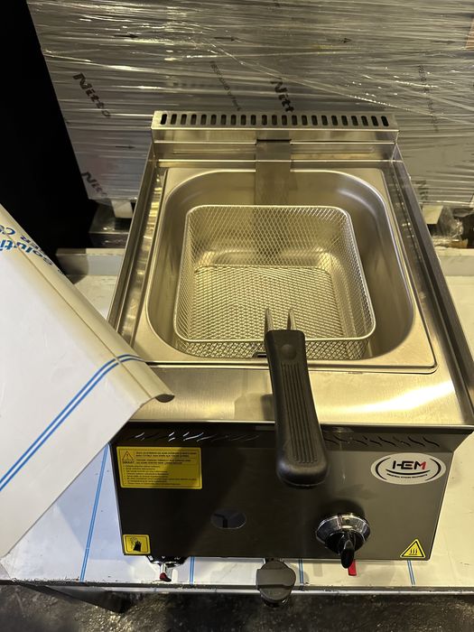 Friteuza Gaz Cu Termostat Reglabil Si Robinet De Scurgere IN STOC