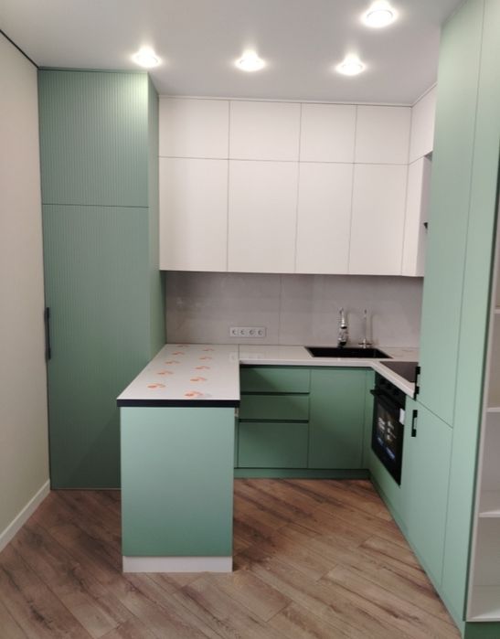 2х комн кв,  Левый берег. Срочно.