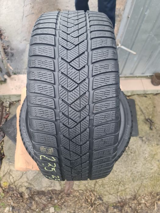 Cauciucuri Ms 235/35/20 PIRELLI  Sottto Zero 3