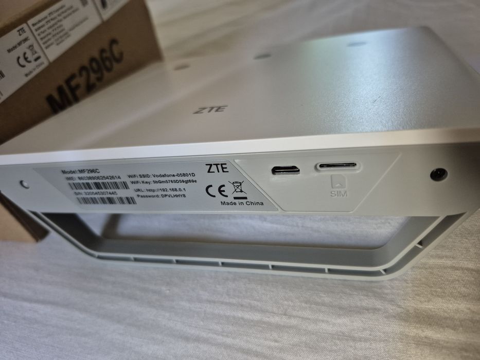 Router wireless ZTE MF296C