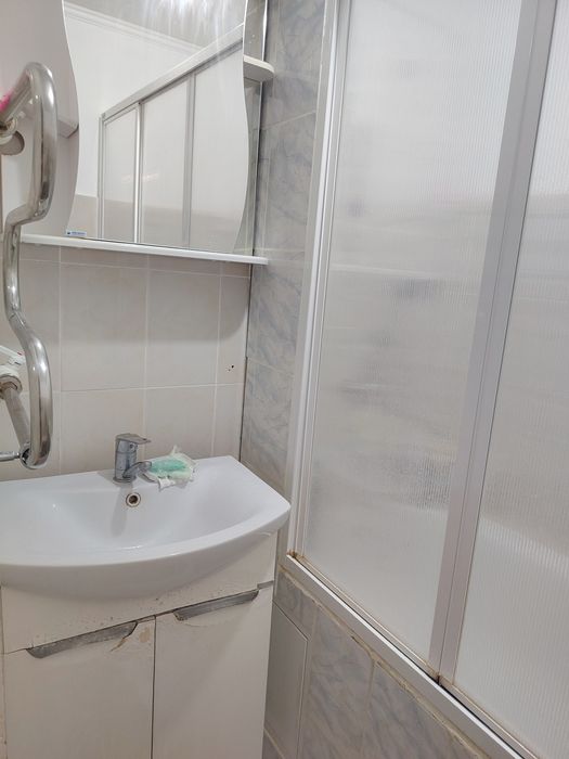 Продам 2х ккв Нурсити 2мкр 2этаж из 9.