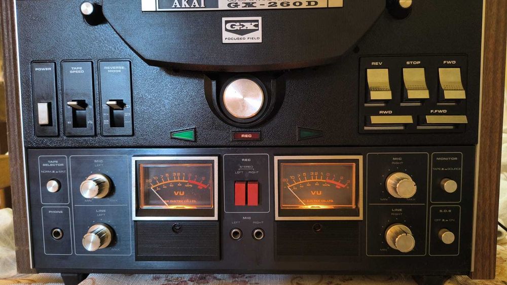 Magnetofon Akai GX-260D