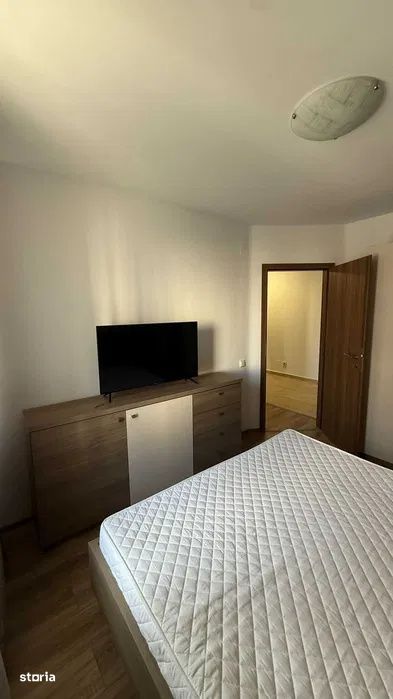 Apartament cu 2 camere, 43 mp, parcare, zona Terra