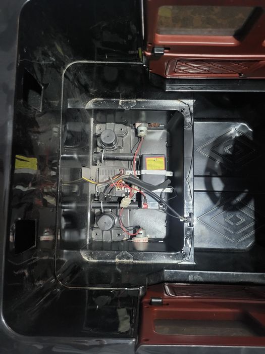 Детская машина(мерседес)