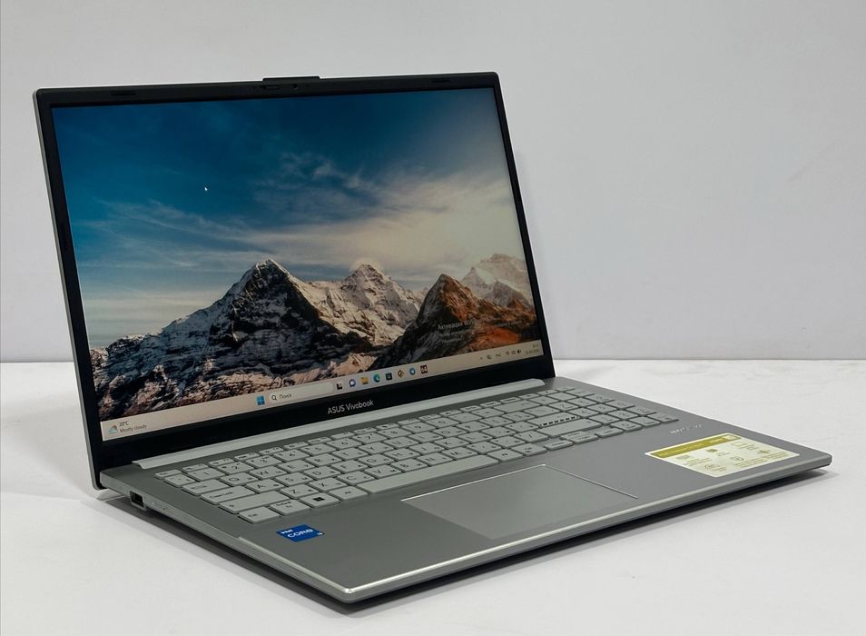 Asus vivobook i3