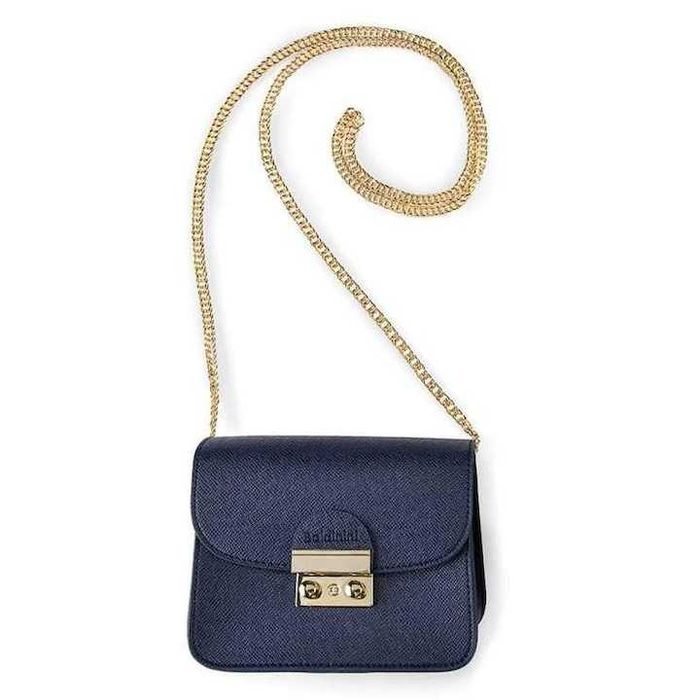 НОВА тъмно синя чанта Baldini