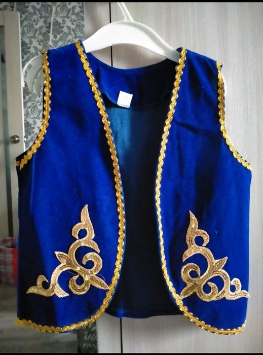 Продам кажекей.Размер 34