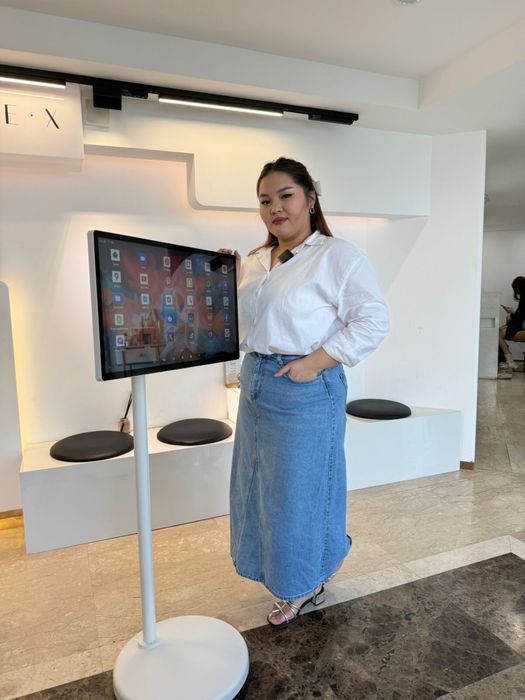 Смарт дисплей 24”