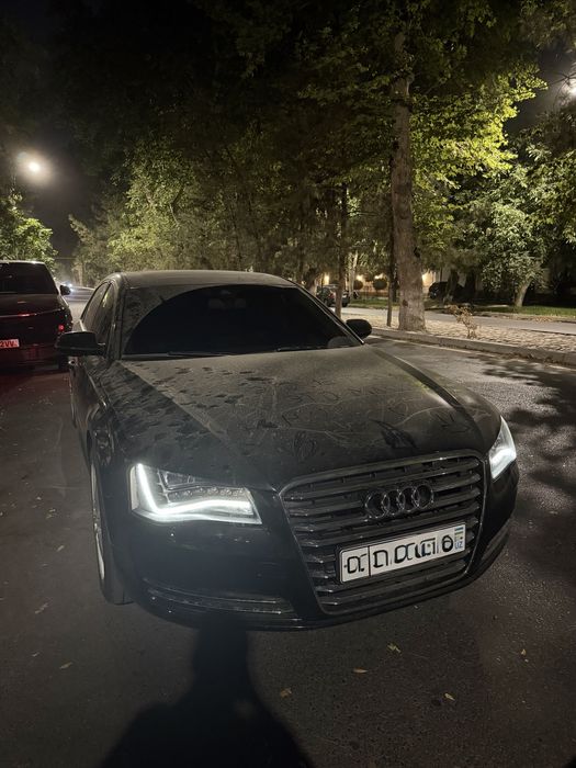 Audi A8 Long Quattro