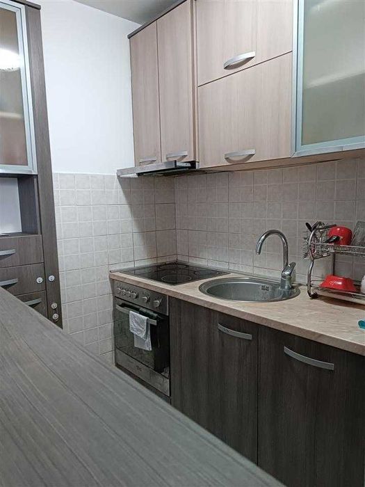 Дава се под наем Тристаен апартамент в Пловдив, Кючук Париж - 84 кв.м за 423.3 € - Снимка #1