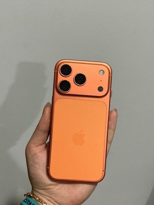 iPhone 17 pro , Cosmic Orange , 1TB