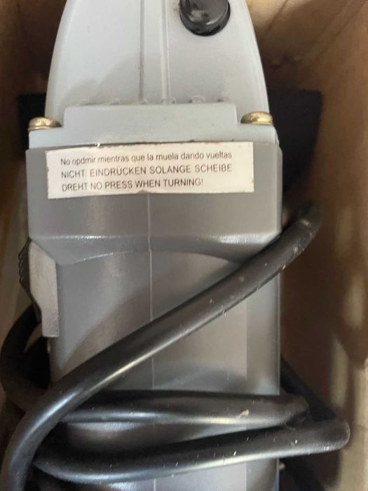 Нов ъглошлайф ТIP немски