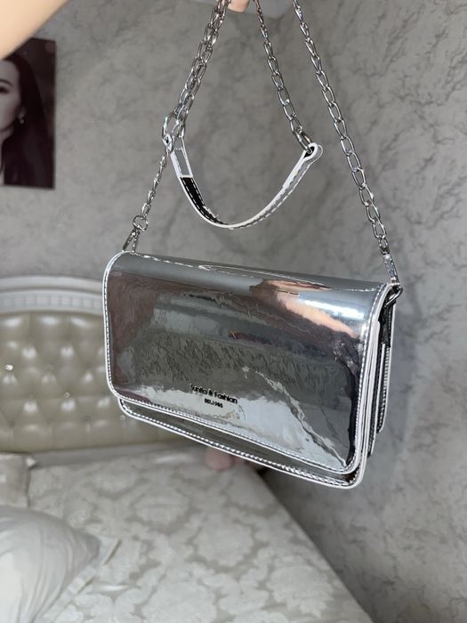 Сумка новые жақсы бағада 6000 нан