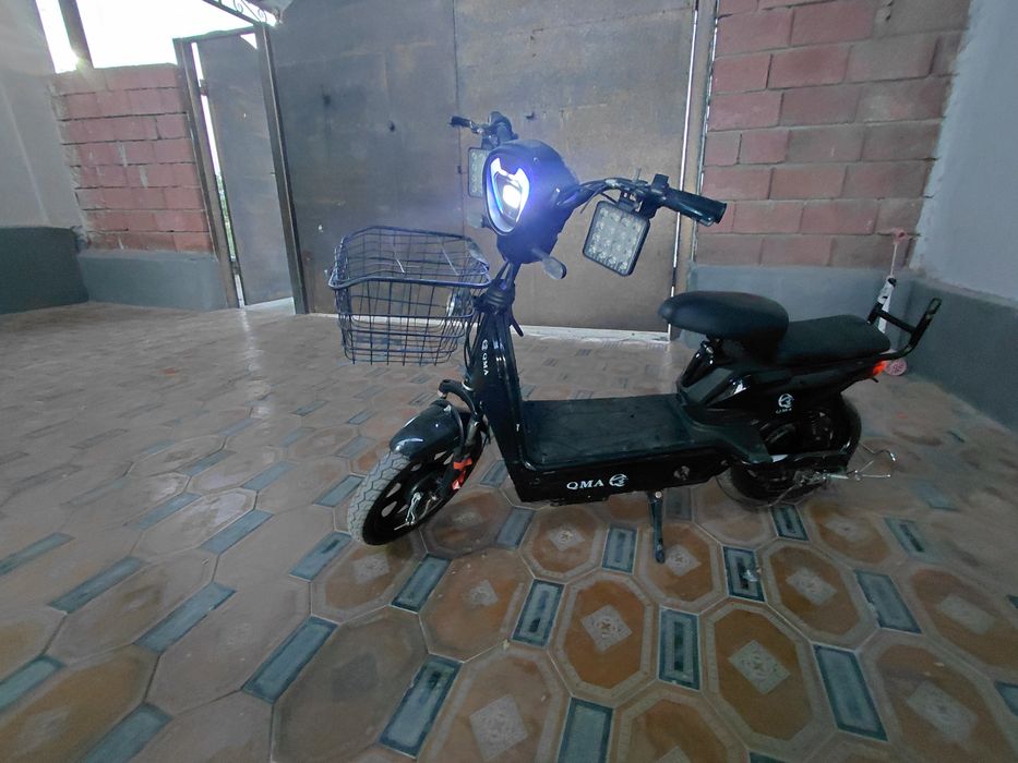 Qma скутер мопед