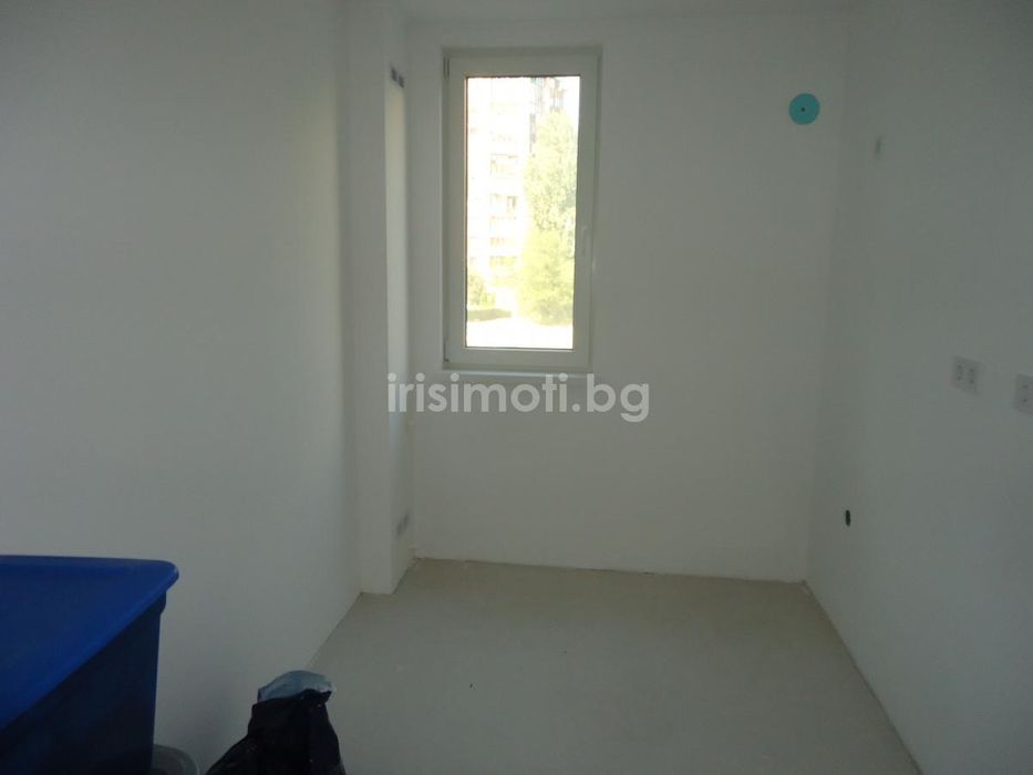 Продава се Тристаен апартамент в София, Младост 4 - 90 кв.м за 1638 €/кв.м - Снимка #2