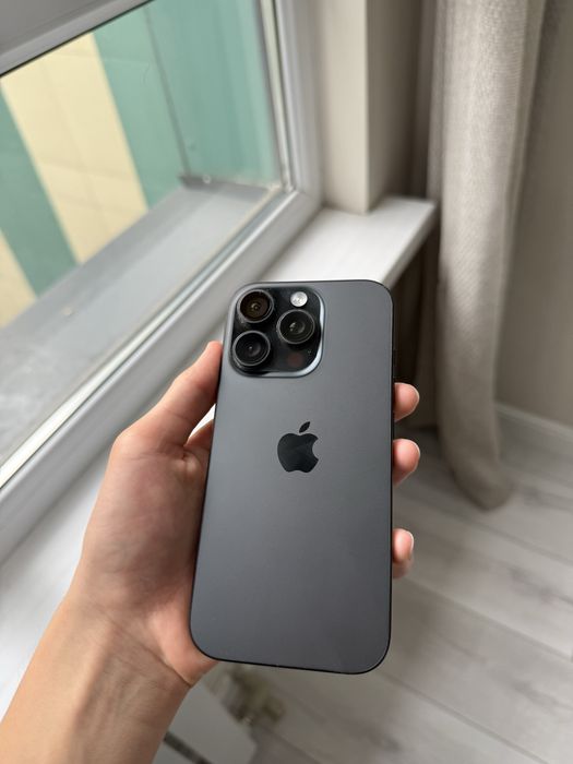 iPhone 16-pro 1-TB