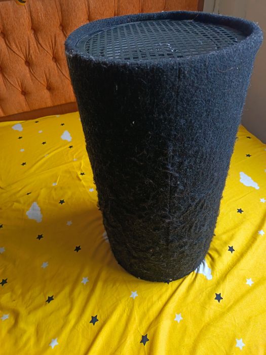 Vând subwoofer infinity