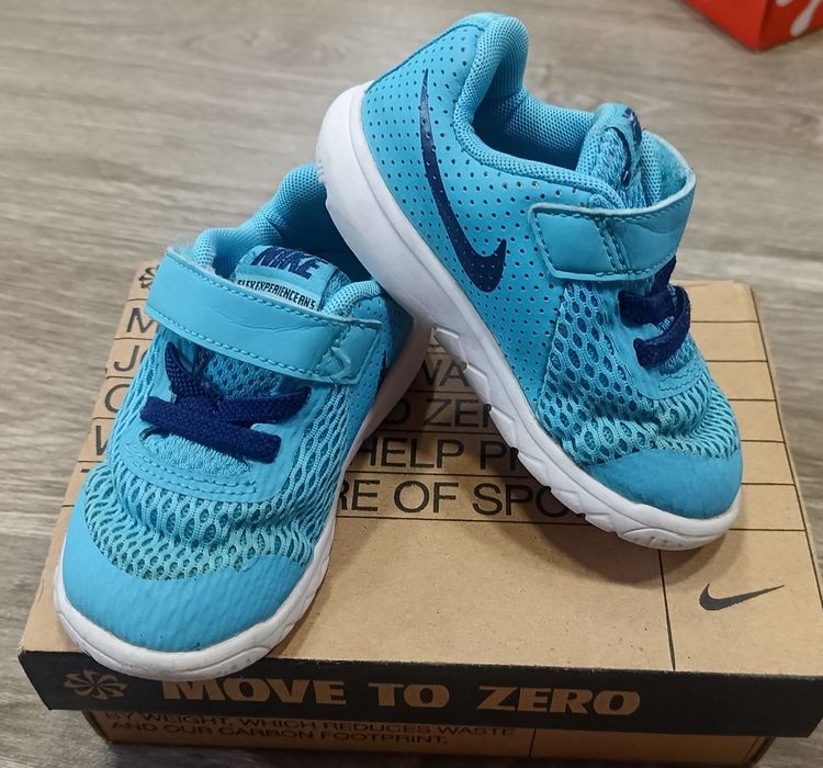 Детски маратонки Nike и Biomecanics