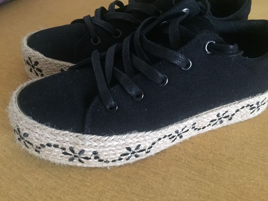 Pantofi sport, negri, talpa model decorativ