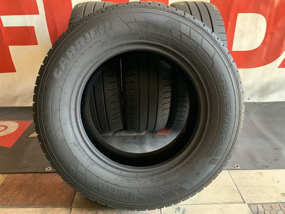 235 65 16C, Летни гуми за бус, Pirelli Carrier, 4 броя