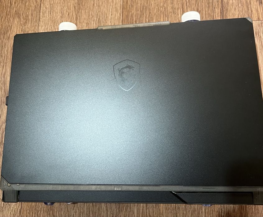 Игровой ноутбук MSI Cyborg 15