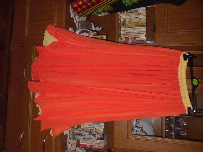 fusta indiana,brodata de mana