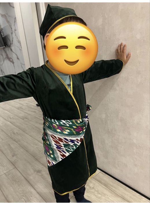 Продам костюм узбекский 4-6 лет