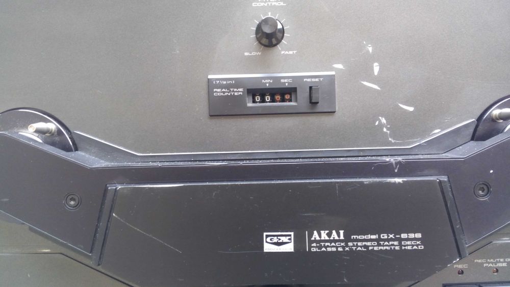 катушечный магнитофон AKAI GX-636 (Japan)
