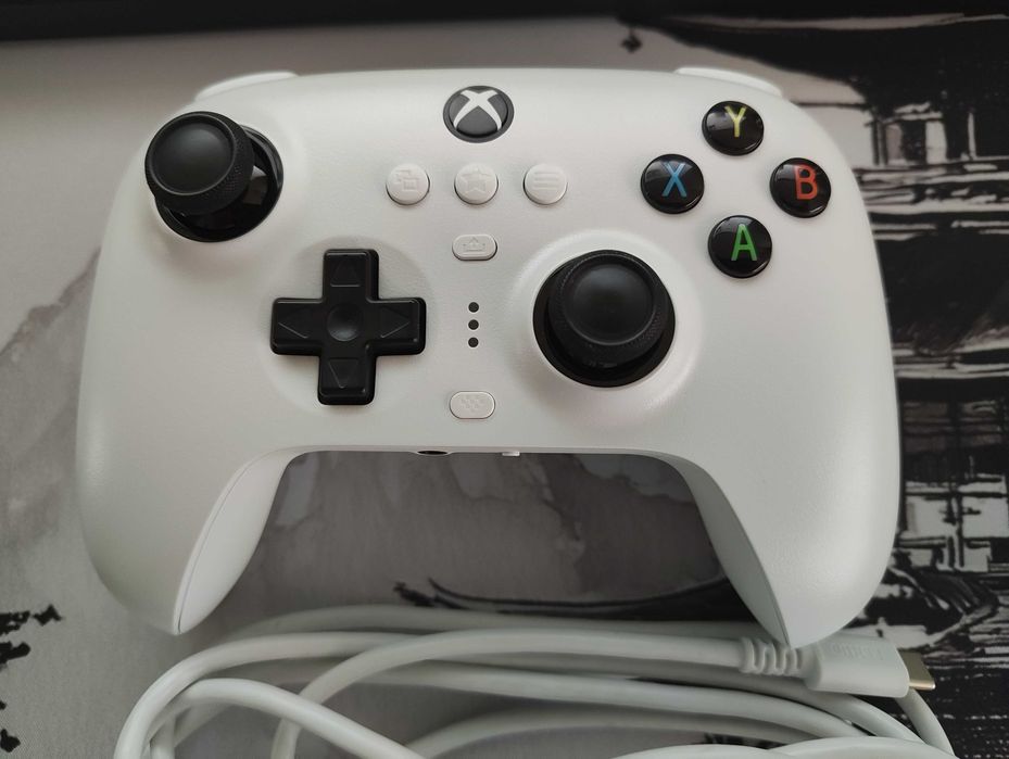 Продавам контролер :8BitDo - Ultimate 3-mode