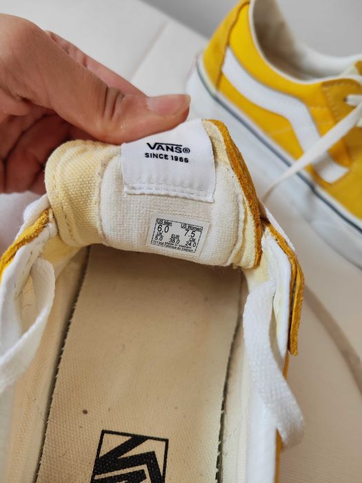 Оригинални обувки на VANS