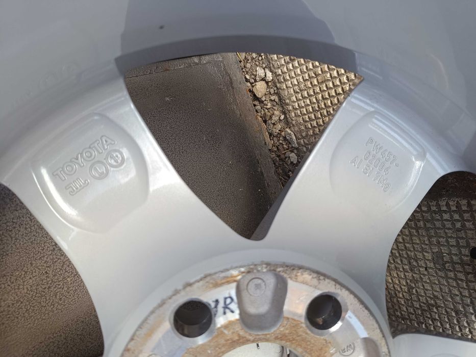 ОРИГИНАЛНИ джанти 16 ' цола 5x114,3 TOYOTA COROLLA AURIS / ТОЙОТА Корола Аурис + датчици