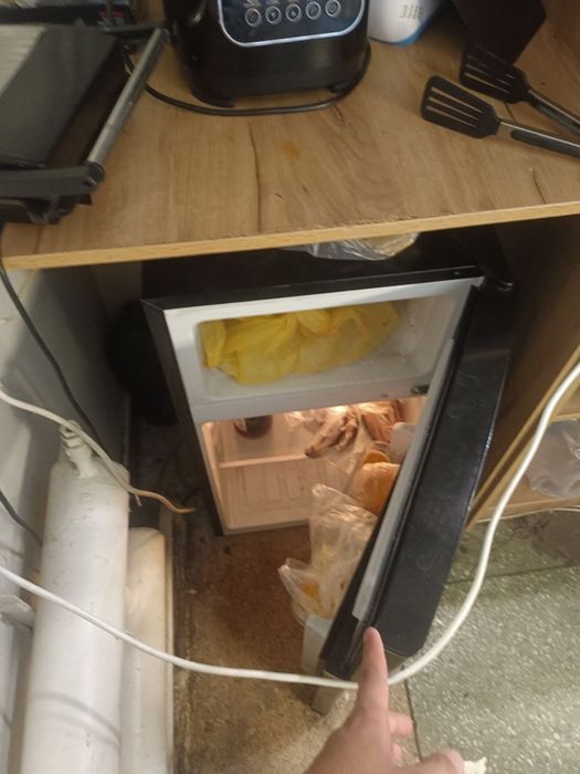 Продам небольшие холодильники