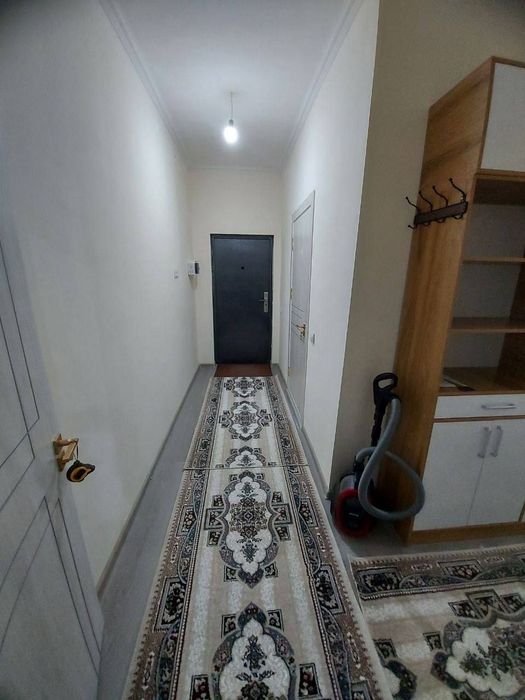 Navastroykadan Ijara uy 8 qavvatda. 2 xona