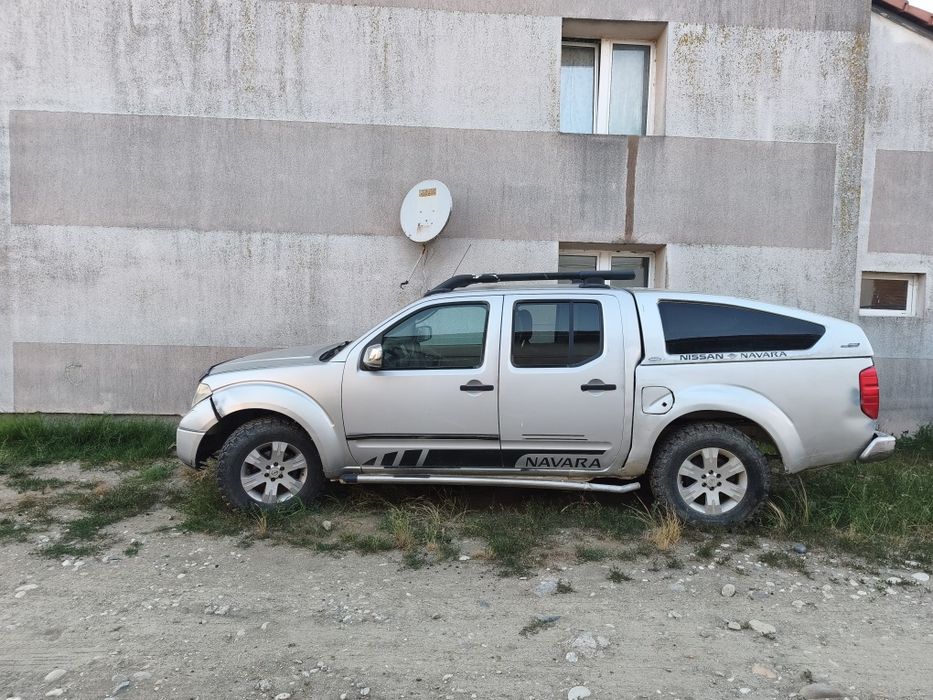 Vând Nissan Navara 2007