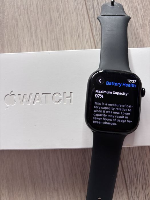 Apple Watch Series 10 46mm • 97% батерия • Гаранция до 09.2026
