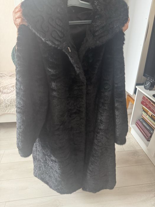 женская вверхняя одежда