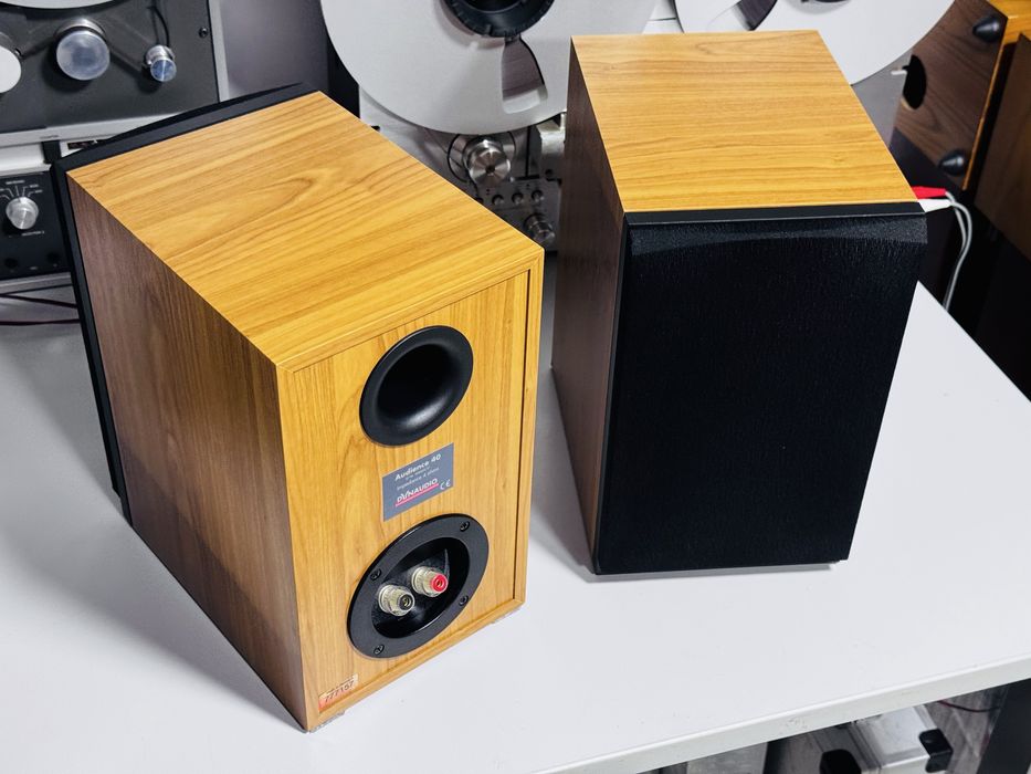 Monitoare/boxe birou de inaltă fidelitate Dynaudio Audience 40, ca NOI