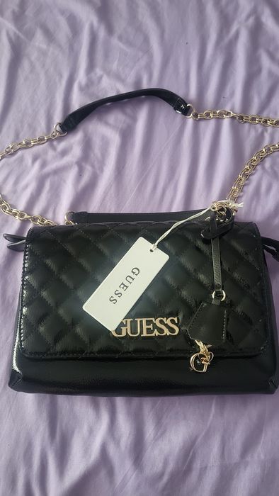 Нова оригинална чанта guess