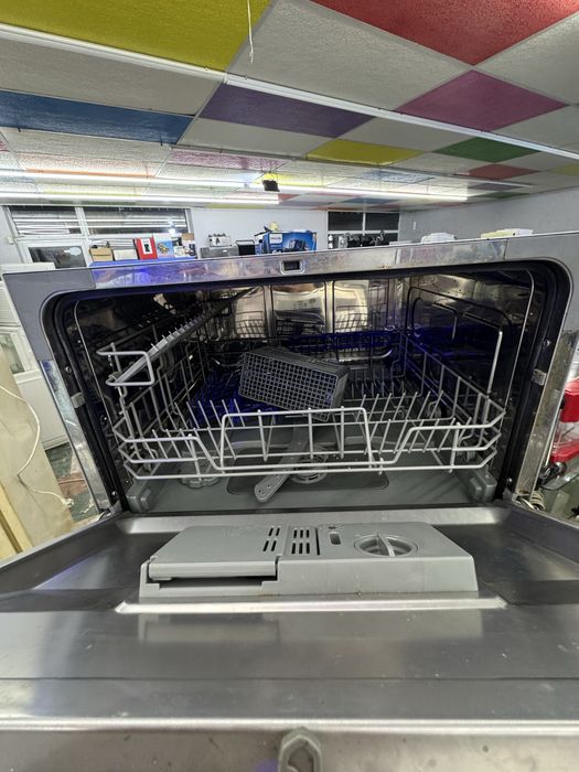 Съдомялна candy